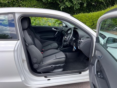 Audi A1 1.0 TFSI Sport S Tronic Euro 6 (s/s) 3dr 10