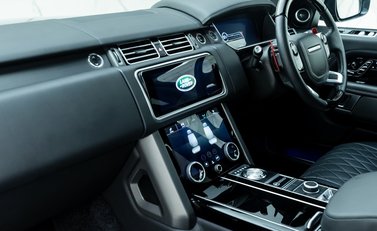 Land Rover Range Rover 5.0 V8 SVAutobiography Dynamic 25