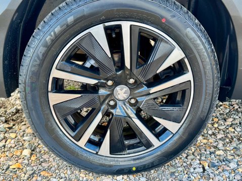Peugeot 2008 PURETECH S/S GT LINE 62