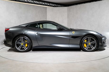 Ferrari Portofino FULL FSH. PASSENGER DISPLAY. SPORTS EXHAUST. MAGNERIDE SUSPENSION. 10