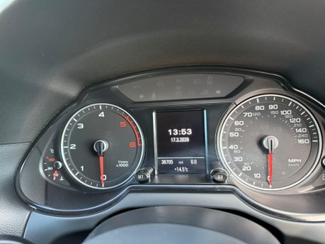 Audi Q5 3.0 TDI V6 S line Plus S Tronic quattro Euro 5 (s/s) 5dr 16