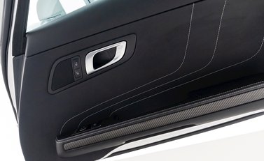 Mercedes-Benz SLS AMG 20