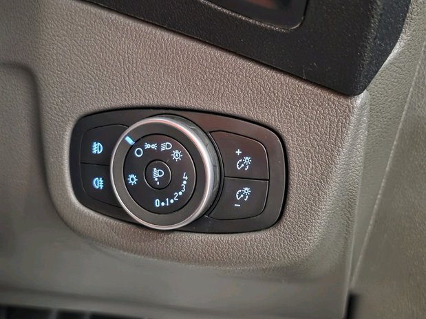 Ford Transit Connect Transit Connect 240 L1 H1 Trend 1.5L 100PS 8 Speed Auto 26