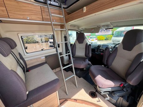 Hymer Grand Canyon AWAITING PREPARATION 3