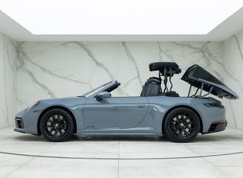 Porsche 911 Targa 4 GTS (992) 4