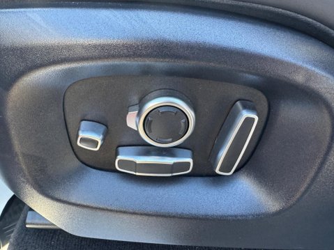 Land Rover Range Rover Sport 3.0 SD V6 Autobiography Dynamic Auto 4WD Euro 6 (s/s) 5dr 54