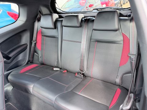 Peugeot 208 1.6 THP GTI 14