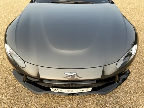 Aston Martin Vantage V8 33