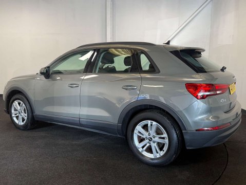 Audi Q3 1.5 Q3 Technik 35 TFSI S-Tronic 5dr 3
