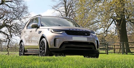 Land Rover Discovery 5