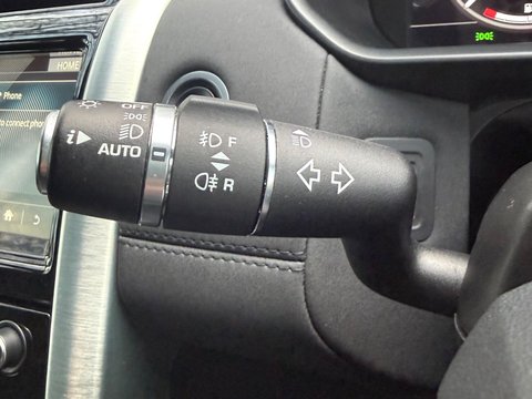 Land Rover Discovery 3.0 SD V6 HSE SUV 5dr Diesel Auto 4WD Euro 6 (s/s) (306 ps) 17