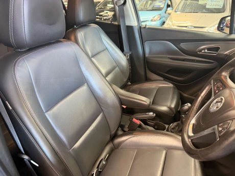 Vauxhall Mokka 1.6i SE 2WD Euro 6 (s/s) 5dr 11