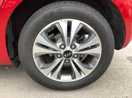 Kia Venga 2 ISG petrol manual 49,000 miles service history, new clutch, EURO 6 19