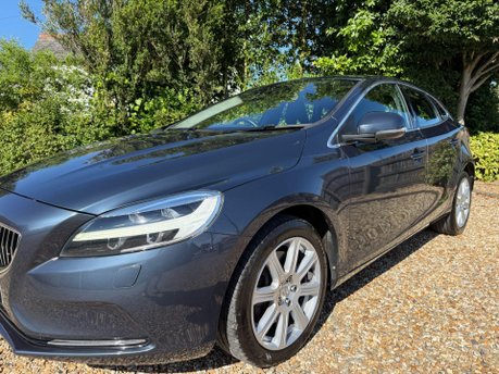 Volvo V40 2.0 D3 Inscription Auto Euro 6 (s/s) 5dr 5