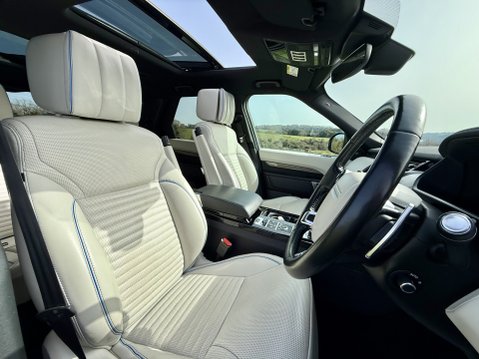 Land Rover Discovery SD6 HSE LUXURY 12