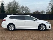 Suzuki Swace MOTION 5