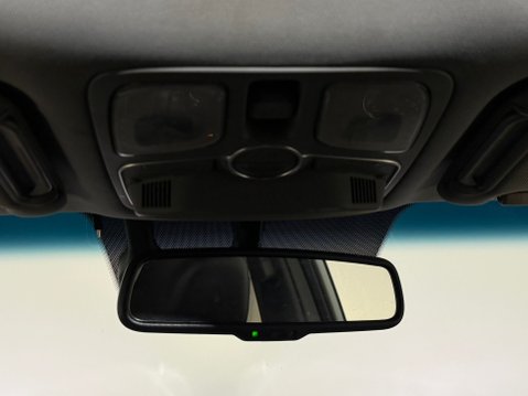 Kia Sorento CRDI KX-3 SAT NAV 24