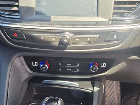 Vauxhall Insignia 1.5i Turbo GPF SRi VX Line Nav Grand Sport 5dr Petrol Automatic Euro 6 (s/s 39