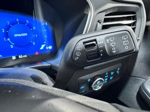 Ford Kuga 1.5T EcoBoost Titanium Edition Euro 6 (s/s) 5dr 24