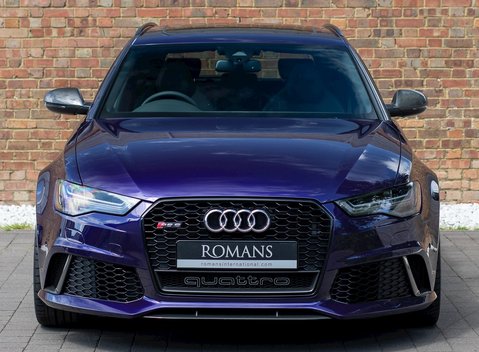 Audi RS6 Avant Performance 4