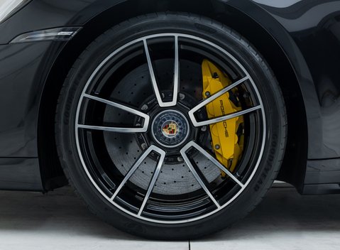 Porsche 911 Turbo S (992) 28