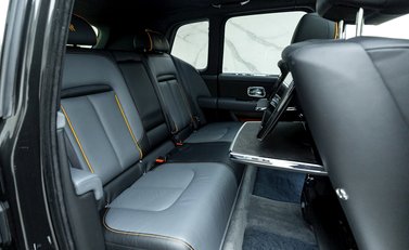 Rolls-Royce Cullinan 12