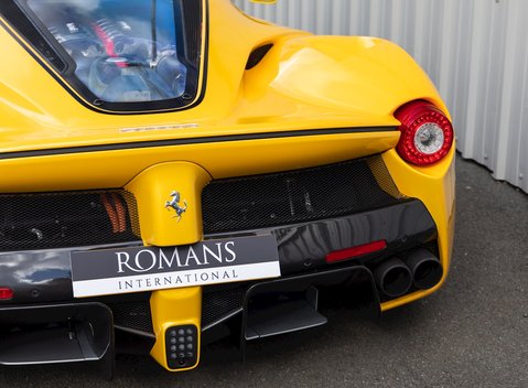 Ferrari LaFerrari Aperta 25