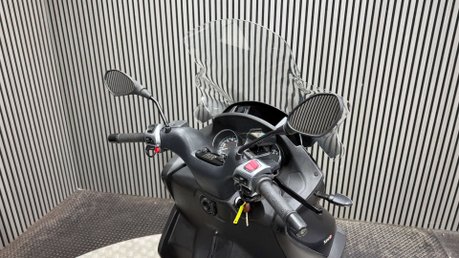 Piaggio MP3 LT SPORT 2013 17K TRIKE MOT OCTOBER 2027 3 WHEELER 500CC 31