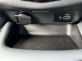 Nissan Juke 1.0 Juke Tekna DiG-T 5dr 47