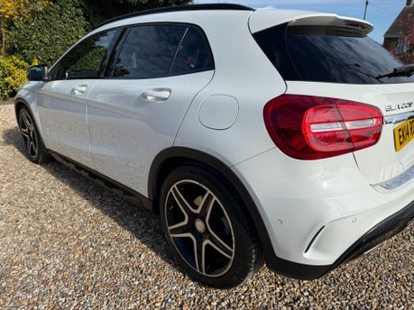 Mercedes-Benz GLA 2.1 GLA220d AMG Line (Premium Plus) SUV 5dr Diesel 7G-DCT 4MATIC Euro 6 (s/ 12