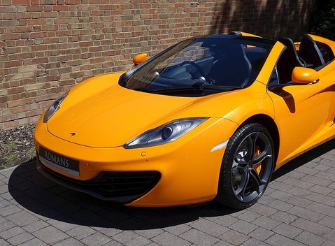 McLaren MP4-12C Spider 6