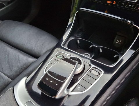 Mercedes-Benz GLC 2.1 GLC 220 D 4Matic AMG Line Auto 4WD 5dr 33
