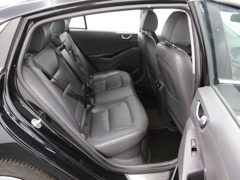 Hyundai IONIQ 1.6 h-GDi Premium SE DCT Euro 6 (s/s) 5dr 23