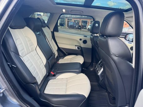 Land Rover Range Rover Sport 3.0 SD V6 Autobiography Dynamic Auto 4WD Euro 6 (s/s) 5d 17