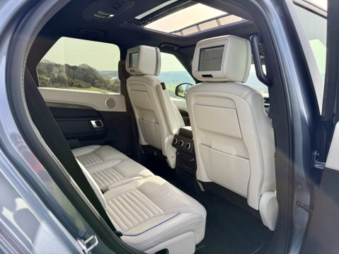 Land Rover Discovery SD6 HSE LUXURY 17