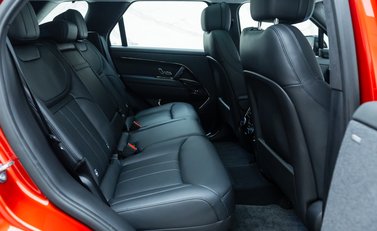 Land Rover Range Rover Sport P550e AUTOBIOGRAPHY 18