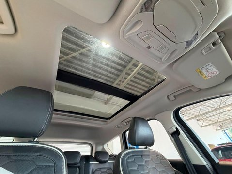 Ford Kuga 2.0 TDCi Vignale Powershift AWD Euro 6 (s/s) 5dr 31