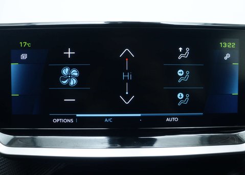 Peugeot e-2008 50kWh GT SUV 5dr Electric Auto (7kW Charger) (136 ps) 24