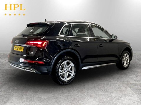 Audi Q5 2.0 TDI 40 Sport SUV 5dr Diesel S Tronic quattro Euro 6 (s/s) (204 ps) Air 7