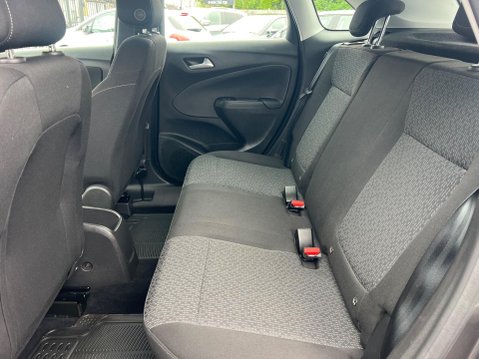 Vauxhall Crossland 1.2 SE Euro 6 (s/s) 5dr 27