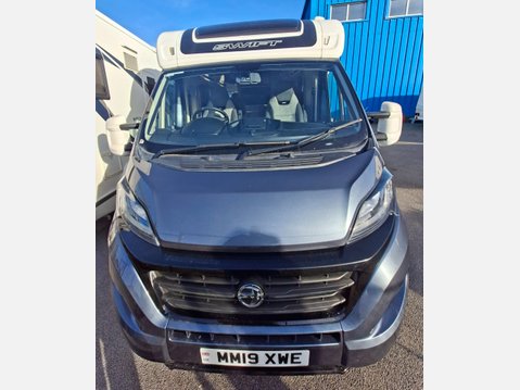 Swift Escape 694 Vogue Edition AUTO 8