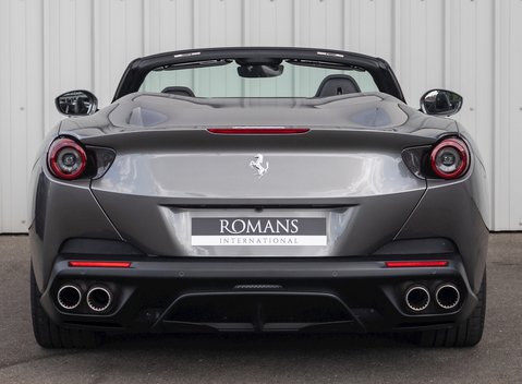 Ferrari Portofino 5