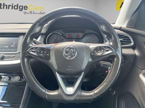 Vauxhall Grandland X 1.2 Turbo SE Premium Euro 6 (s/s) 5dr 37