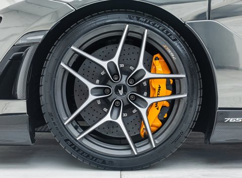 McLaren 765LT Spider 16