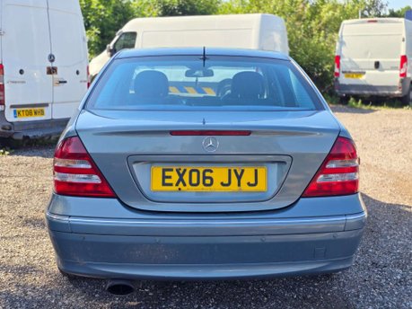 Mercedes-Benz C Class 1.8 C180 Kompressor Avantgarde SE Saloon 4dr Petrol Automatic (193 g/km, 14 7