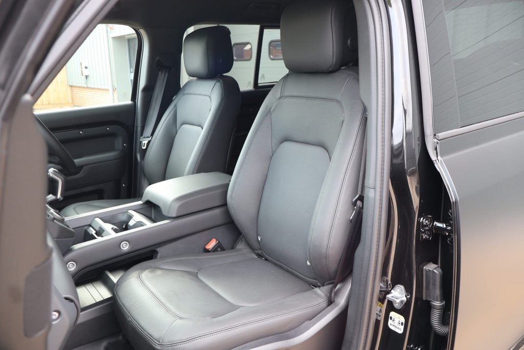 Land Rover Defender 110 2026 HARD TOP X-DYNAMIC HSE D350 STYLED BY SEEKER WITH PPF AND REAR SEATS  27
