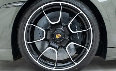 Porsche 911 Turbo S Cabriolet (992) 24