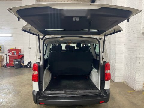 Vauxhall Vivaro Life COMBI L 7