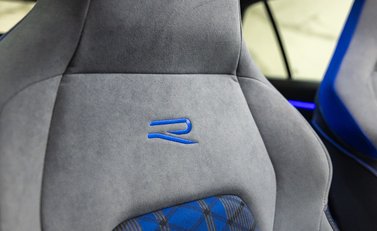 Volkswagen Golf R TSI 4MOTION 15