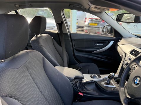 BMW 3 Series 2.0 320d ED EfficientDynamics Auto Euro 5 (s/s) 4dr 11